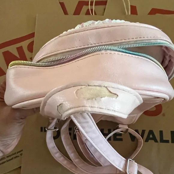 Backpack - Picture 7 of 7